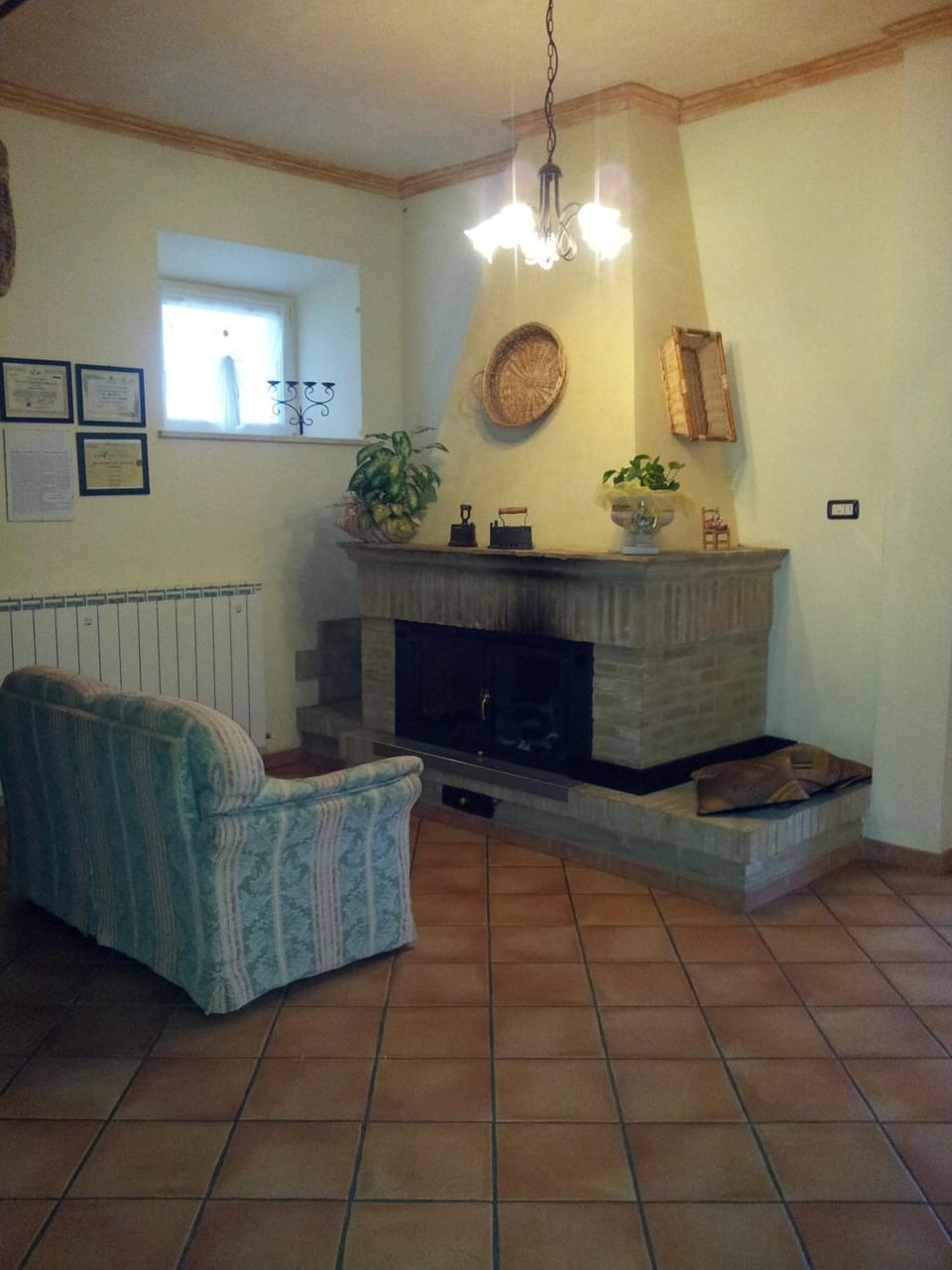 Communal lounge/ TV room