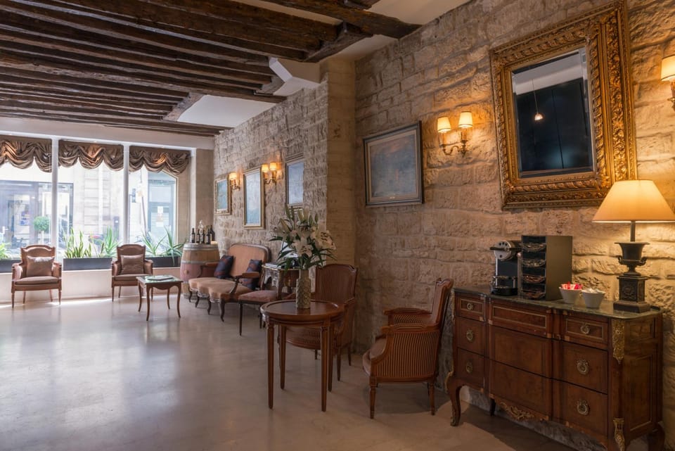 Living room, Banquet/Function facilities, Dining area