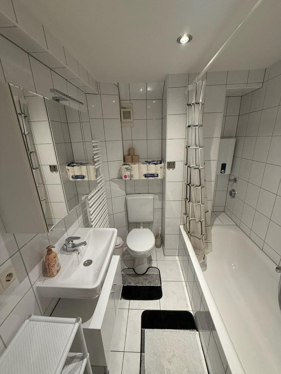 Toilet, Bathroom, Bath