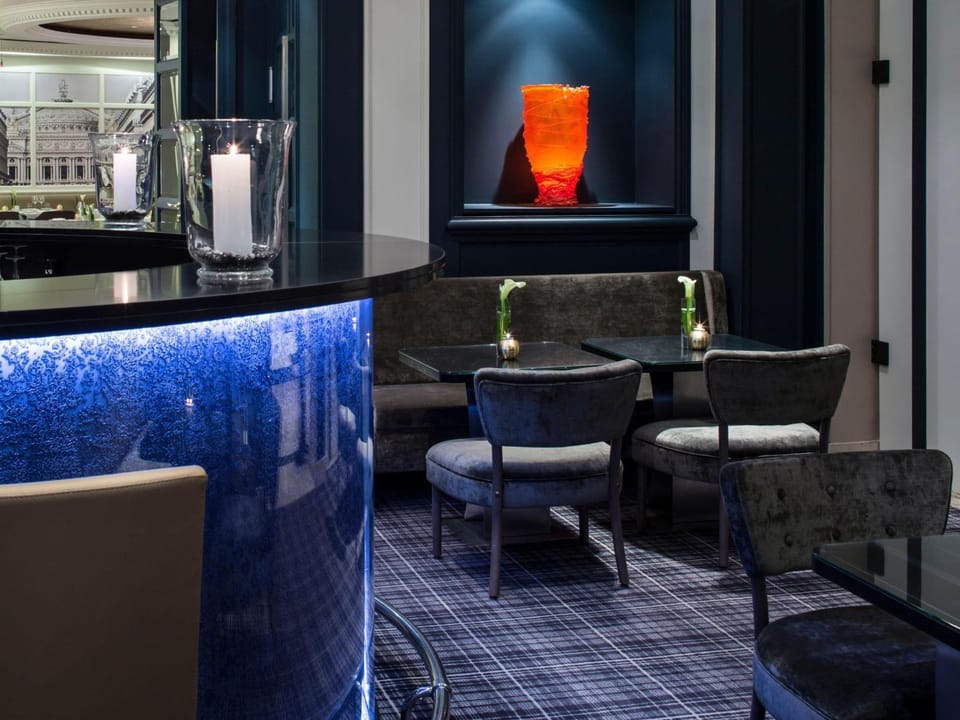 Lounge or bar