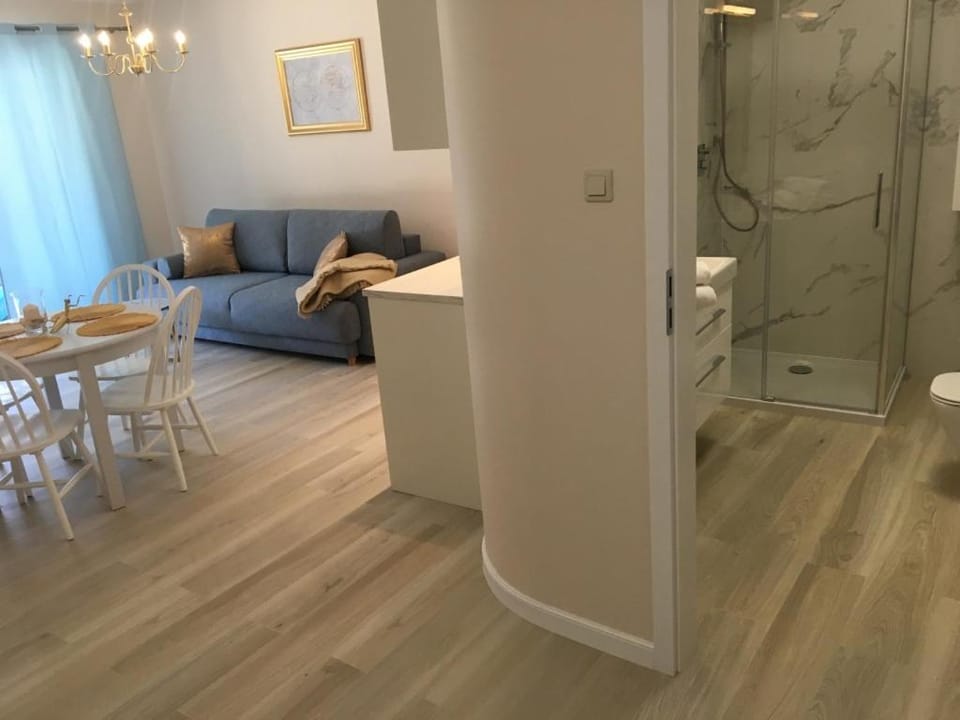 Apartament Silence Baltic Royal Gold Apartment in West Pomeranian Voivodeship, Poland