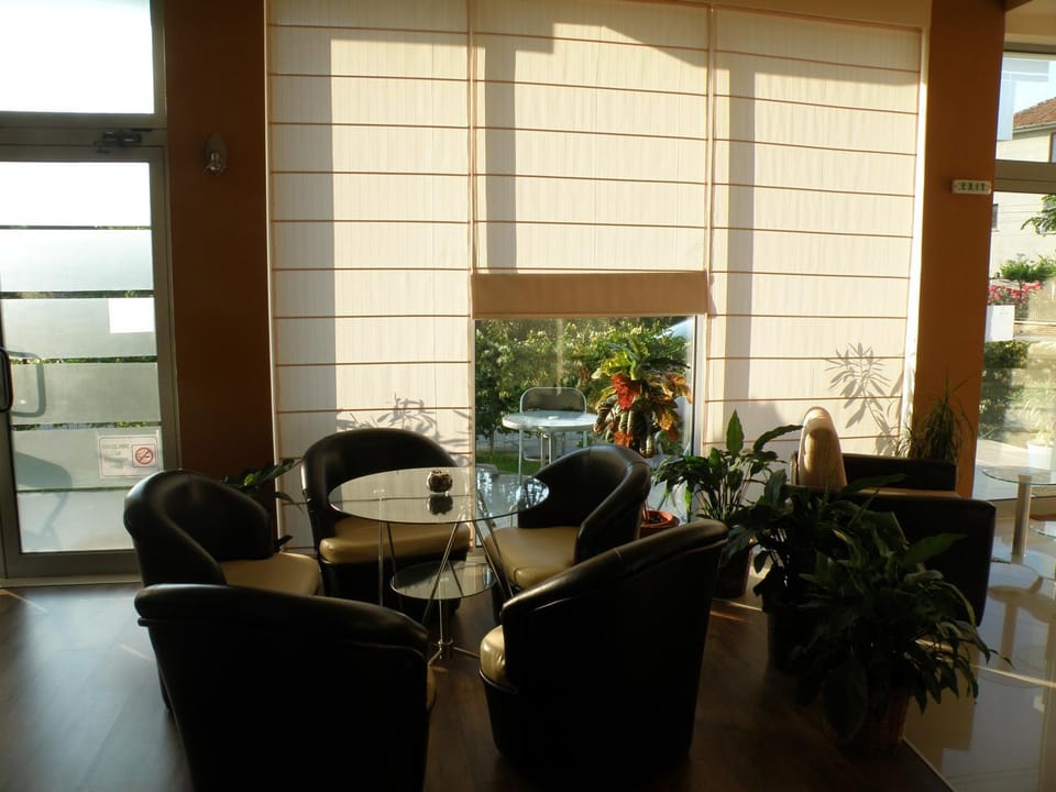 Lounge or bar