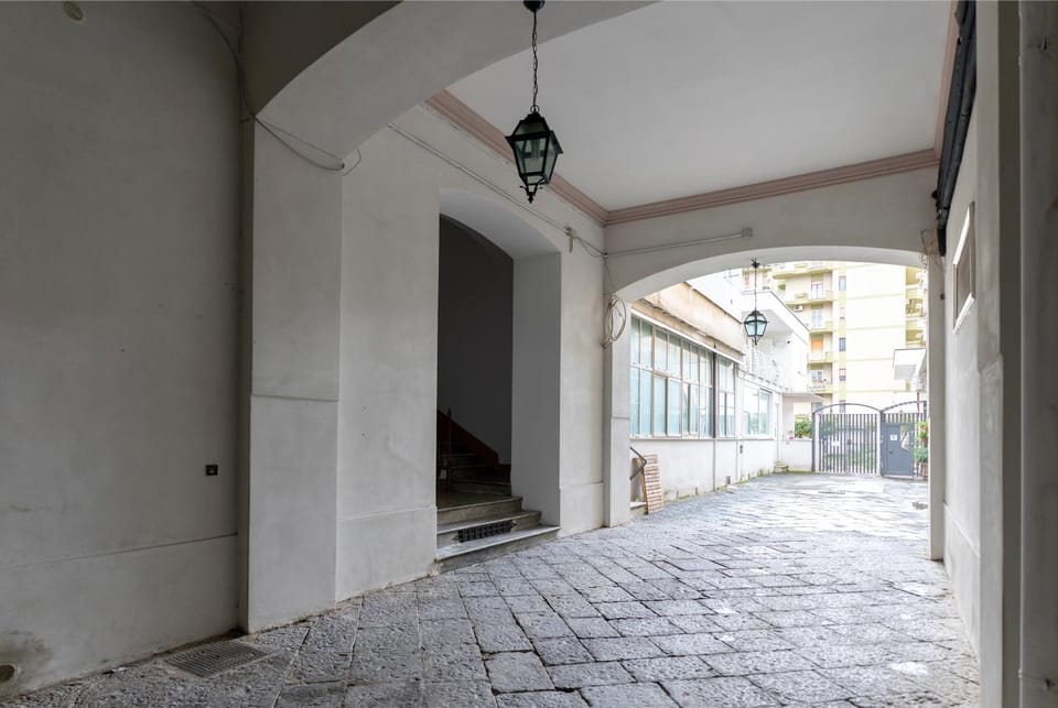 Inner courtyard view