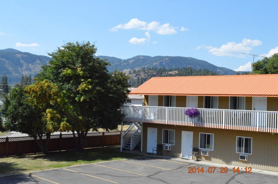 Property building, On site, Mountain view