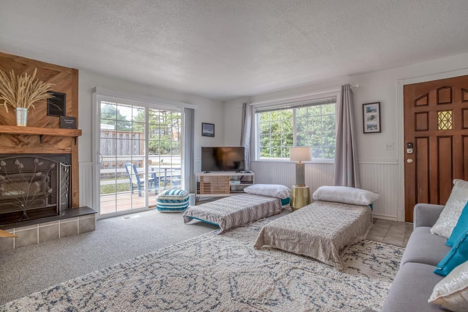 Manzanita Charm MCA 125 - Meredith Lodging House in Manzanita