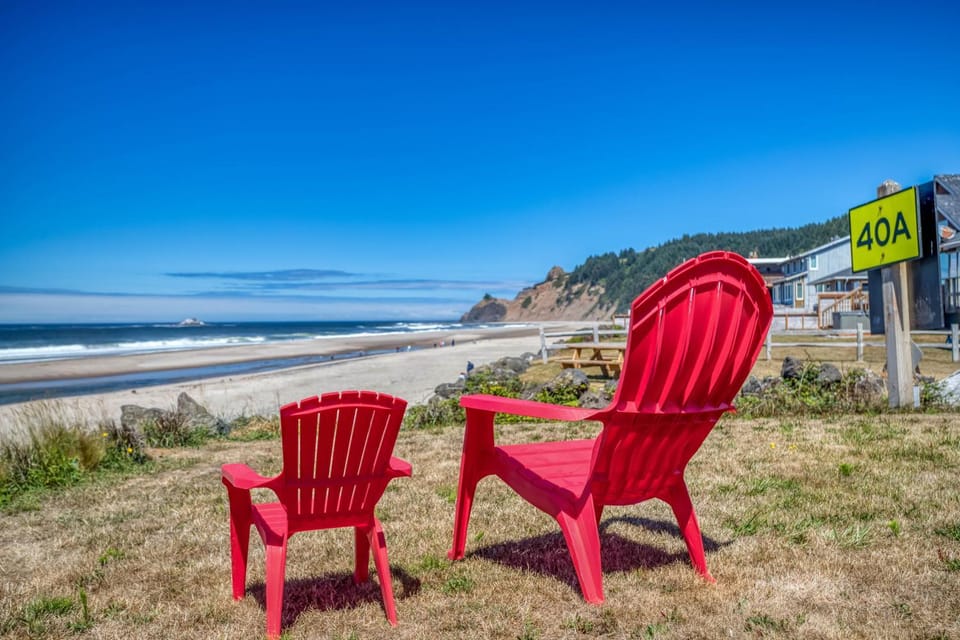 On The Beach House in Lincoln City