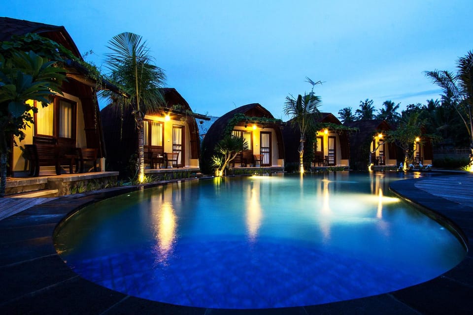 Property building, Swimming pool, Swimming pool, Sunset