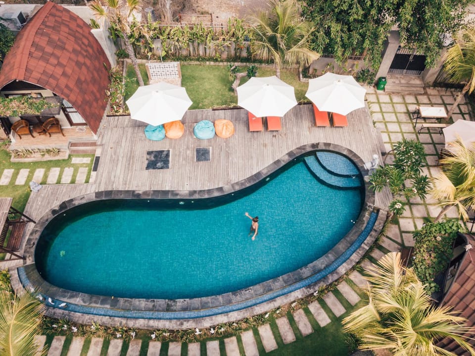 Pool view, Swimming pool
