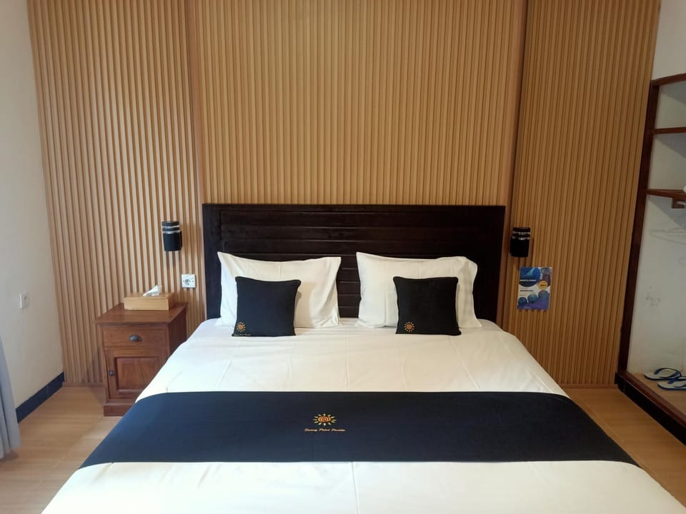 Bed, View (from property/room), Bedroom