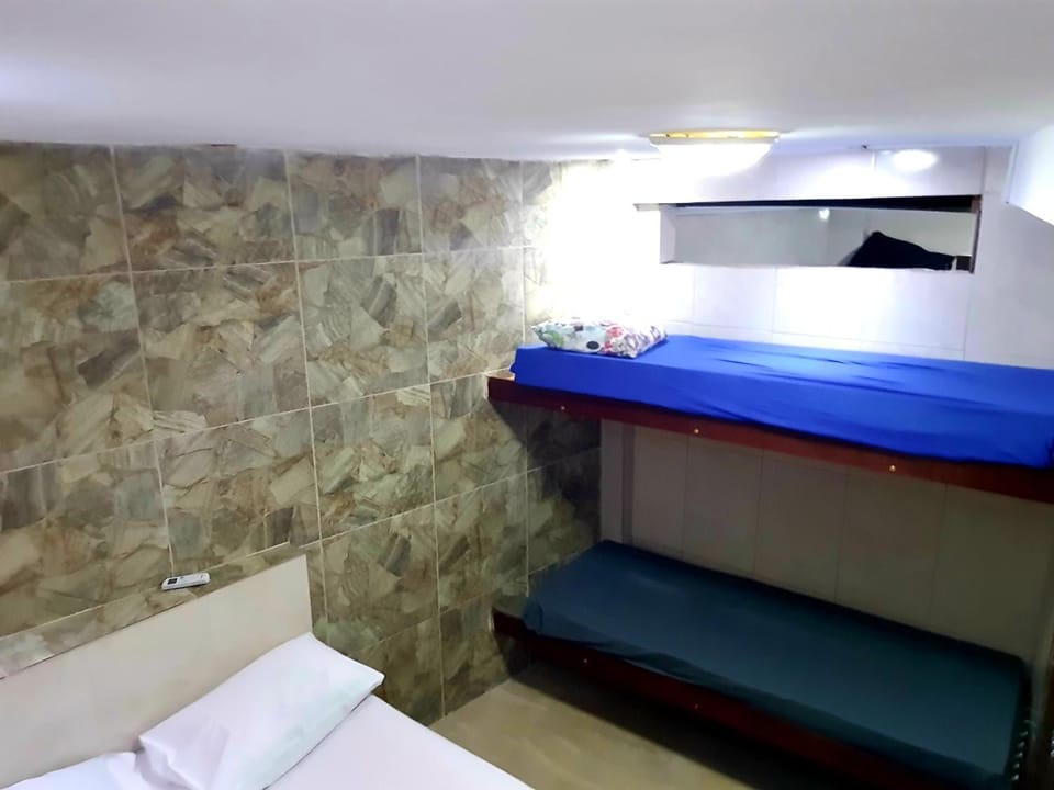 bunk bed