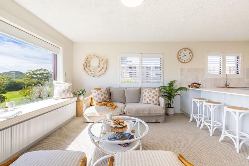 Intrepid 14 Unlimited magnificent water views Apartment in Shoal Bay