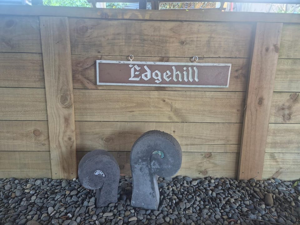 Edgehill - semi self-contained eco friendly home Vacation rental in Tauranga