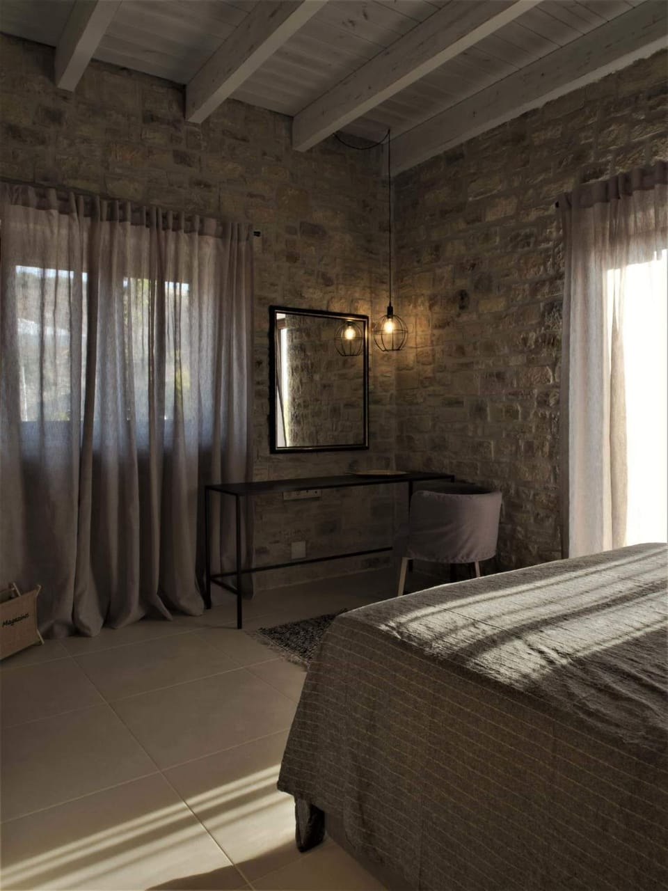 Shower, Toilet, Bed, Balcony/Terrace, Photo of the whole room, Bedroom, Landmark view, internet, internet, wardrobe, washing machine, air conditioner, air conditioner