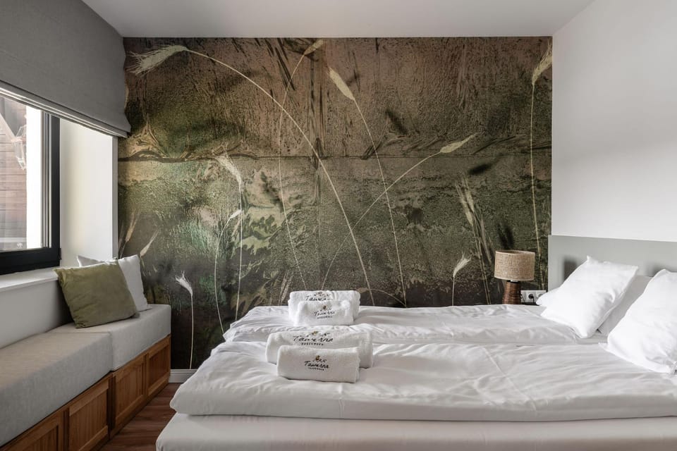 Bed, Bedroom, Lake view, towels