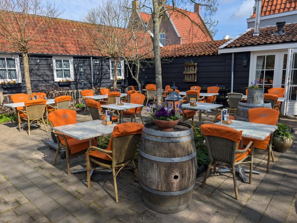 Brasserie de Peperboom Bed and Breakfast in Kamperland