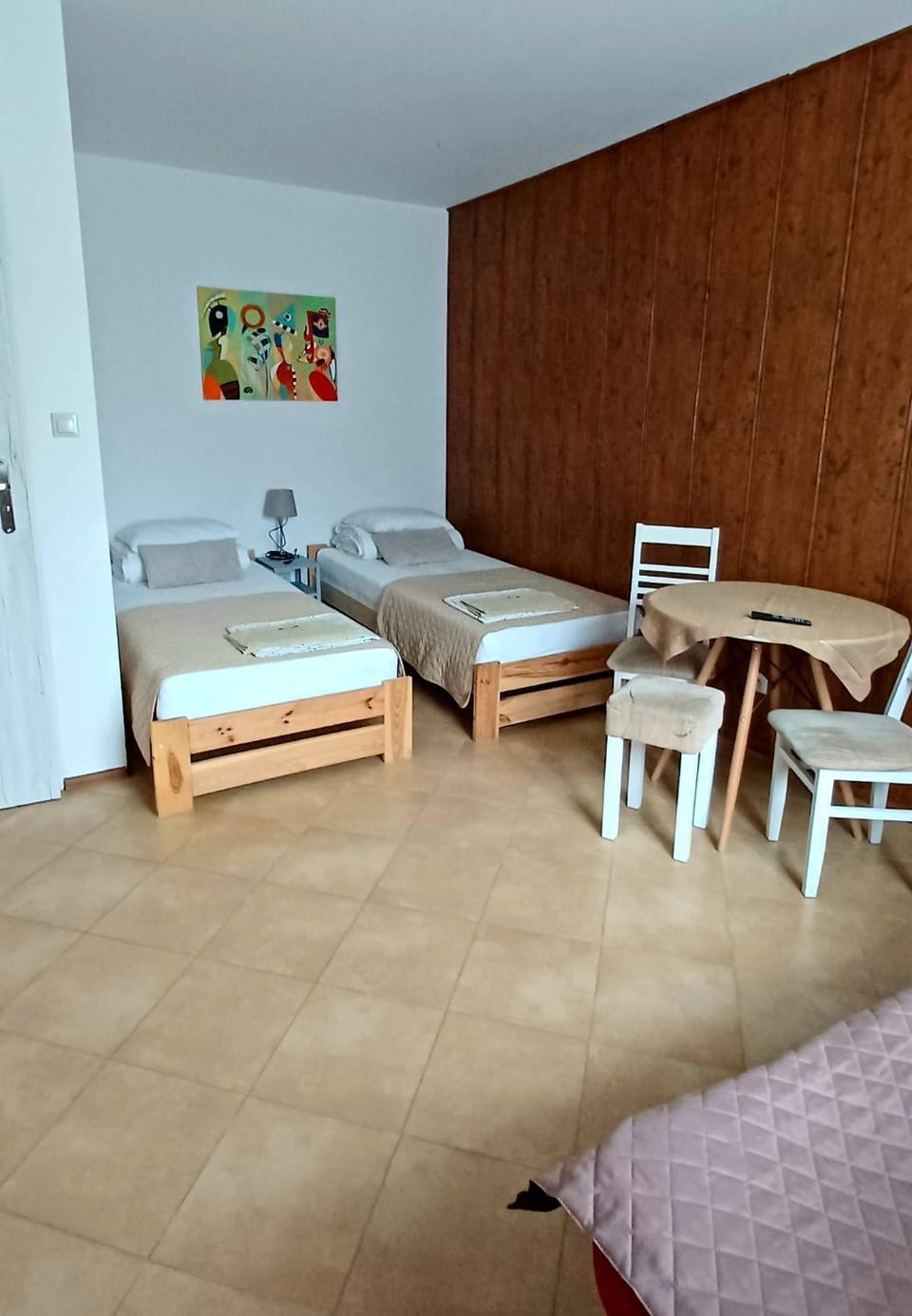 Photo of the whole room
