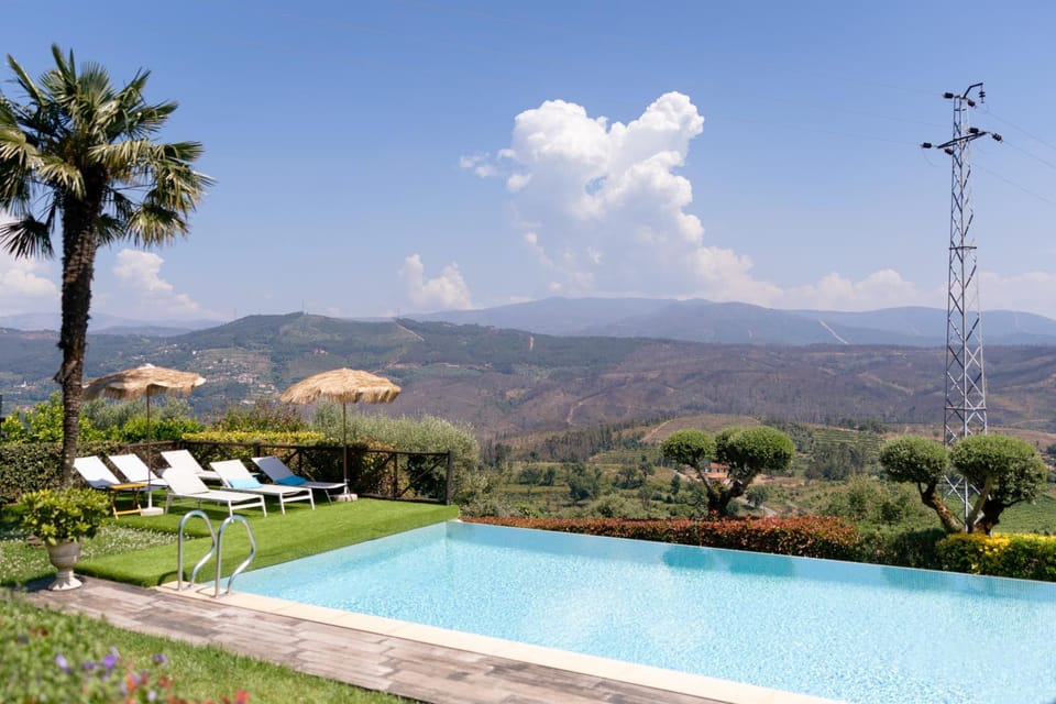 Nearby landmark, Spring, Day, Natural landscape, Mountain view, Pool view, Swimming pool, sunbed