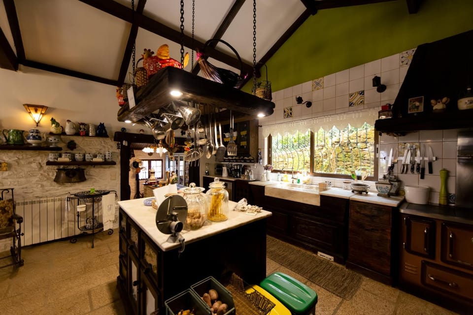 Coffee/tea facilities, Kitchen or kitchenette, Food and drinks, Food, Drinks