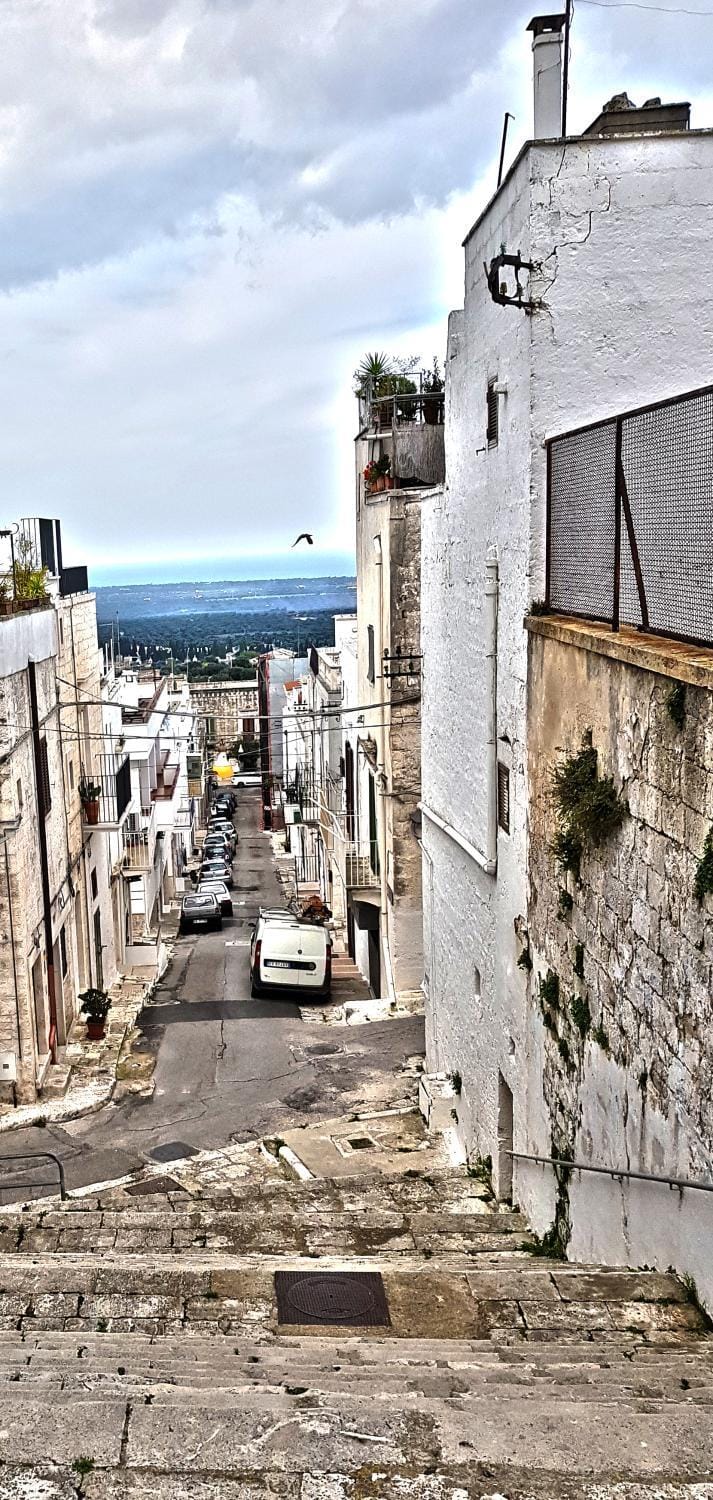 Property building, Facade/entrance, Spring, Day, On-site shops, View (from property/room), View (from property/room), Other, Other, Photo of the whole room, Decorative detail, Decorative detail, Beach, On site, City view, City view, Landmark view, Landmark view, Sea view, Sea view, Street view, Street view