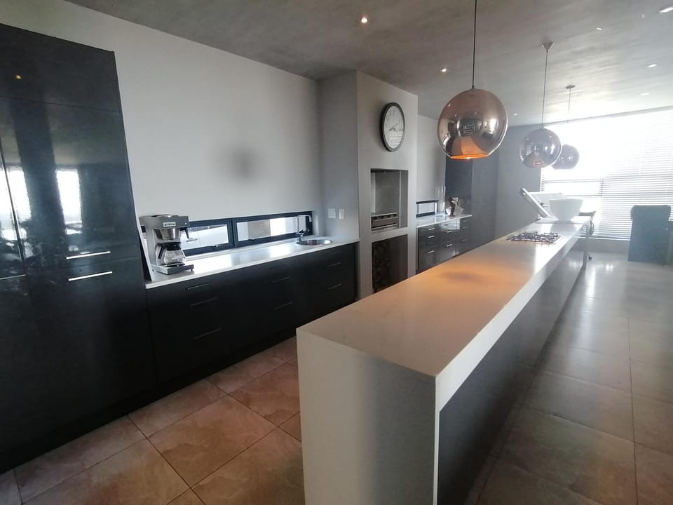 Stellar Guest Villa on Stunning Wine Farm Villa in Cape Town