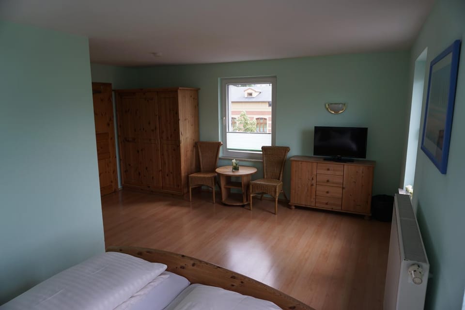 Hotel am Bahnhof Hotel in Waren