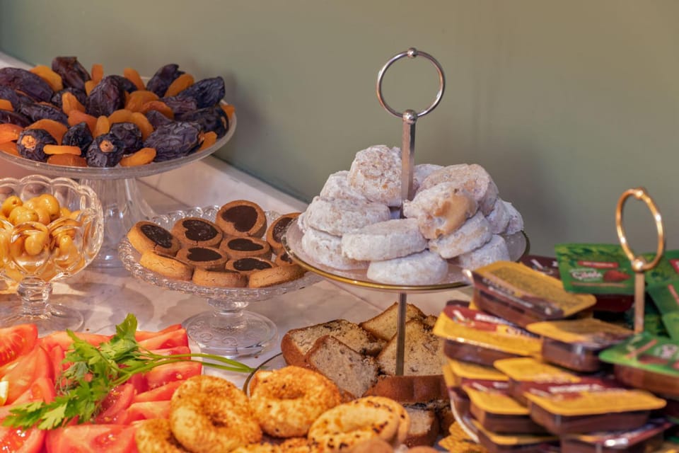 Food and drinks, Breakfast, Buffet breakfast