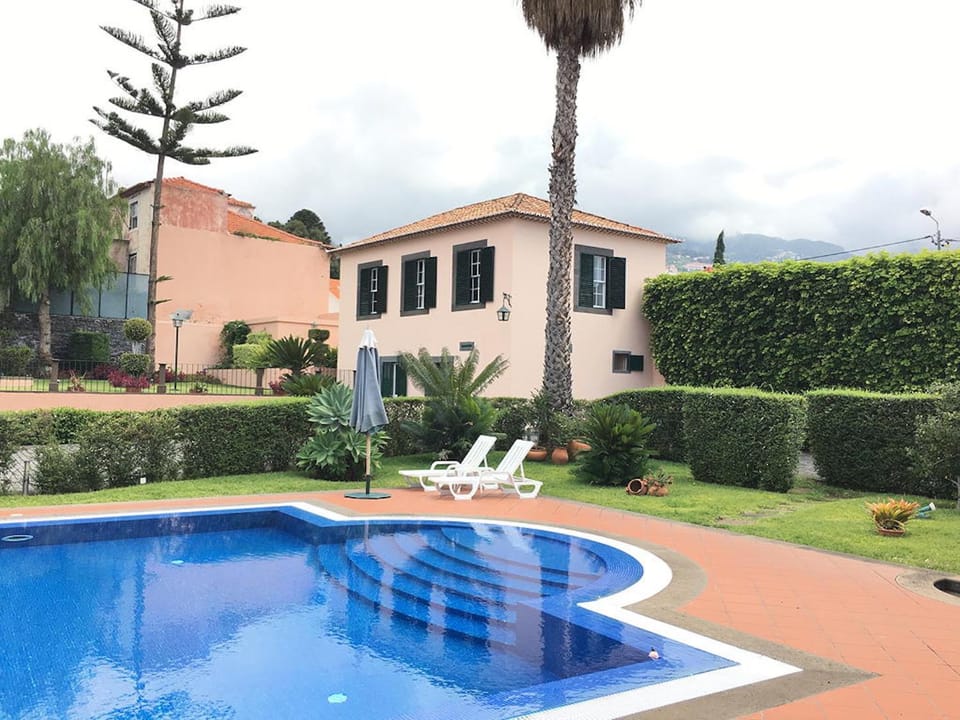 Casa Charmosa Bed and Breakfast in Funchal