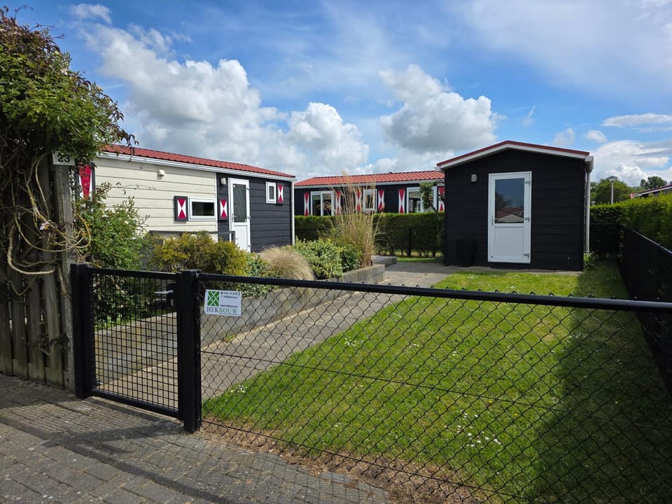 Property building, Garden, Garden view