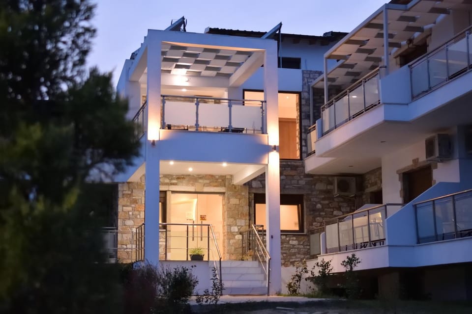 Property building, Night
