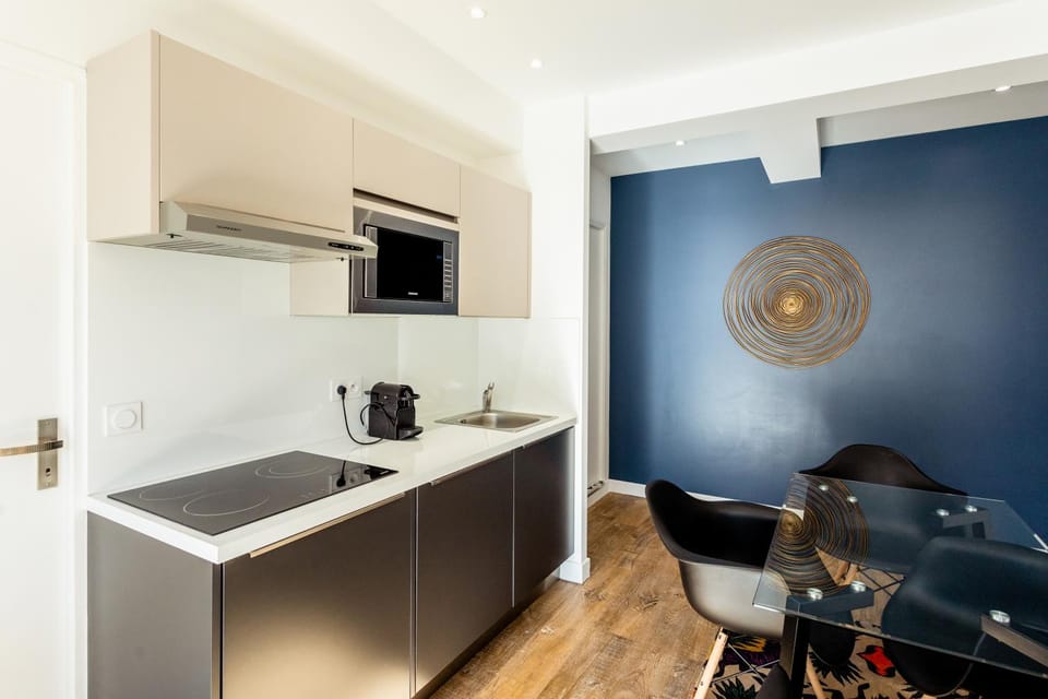 Rossini Centre Ville - Proche Tram Apartment in Nice