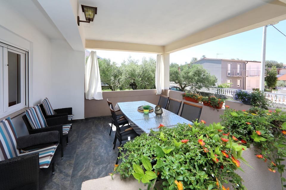 Day, Garden, View (from property/room), Balcony/Terrace, Seating area
