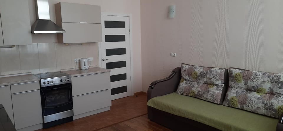 Французький бульвар 22, клиника Филатова, университет Apartment in Odessa