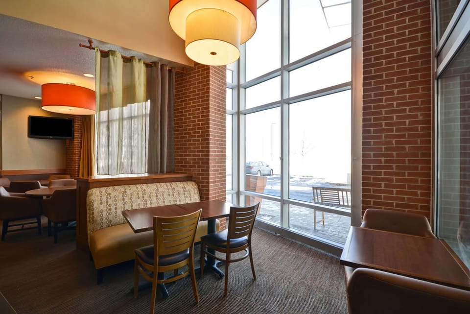 Lounge or bar