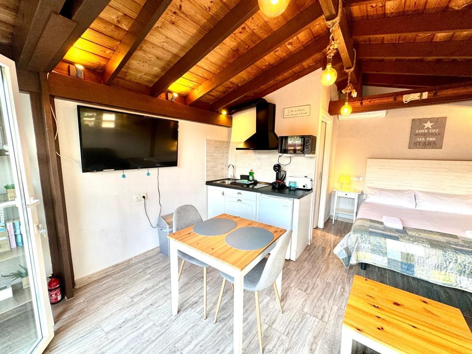 3 Casita-Estudio con Jardín en la playa Apartment in Alacantí