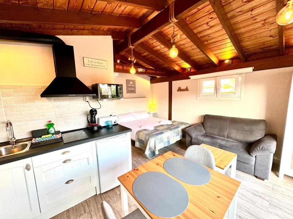 3 Casita-Estudio con Jardín en la playa Apartment in Alacantí