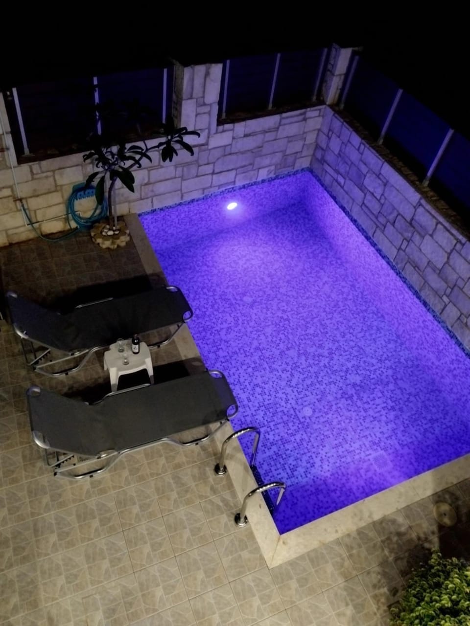 Night, Pool view
