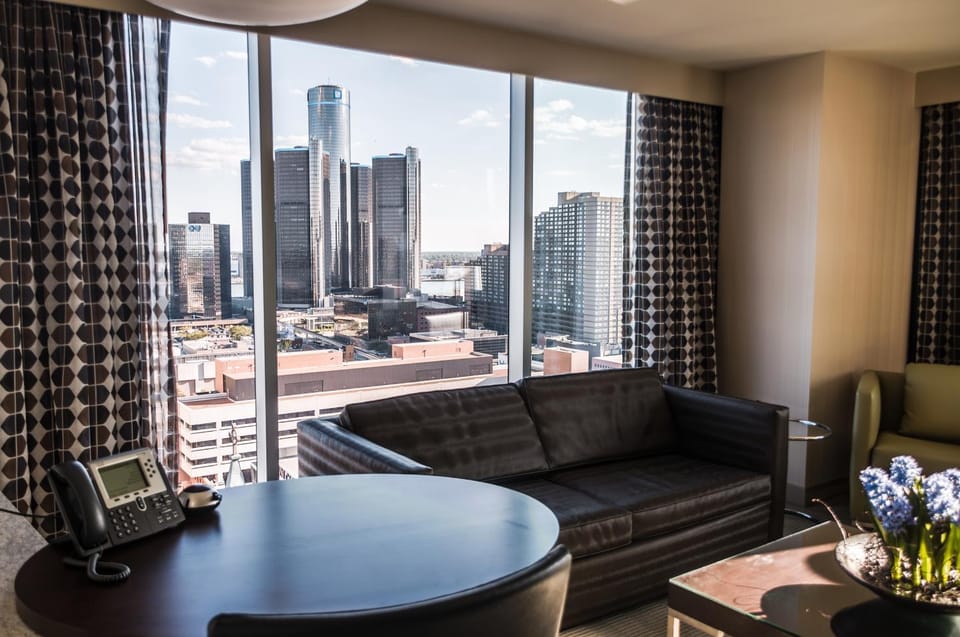 Day, Living room, City view