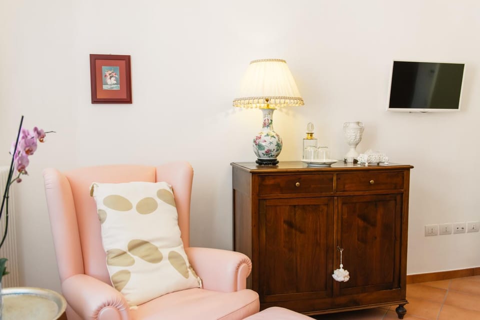 Other, Photo of the whole room, Decorative detail