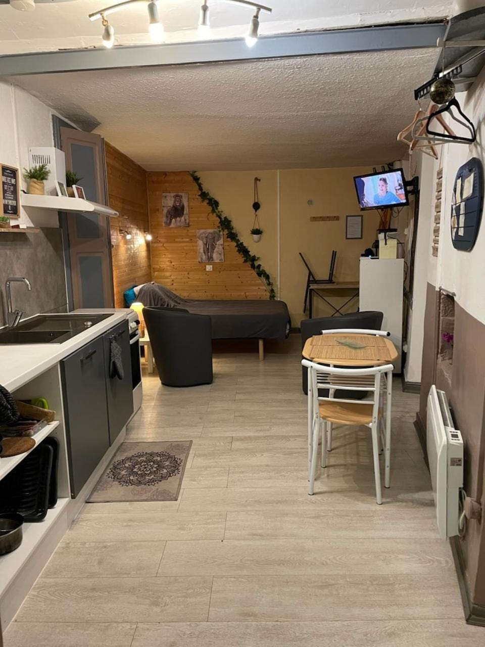 Gîte L'étape - indépendant & plein pied Apartment in Auvergne-Rhône-Alpes