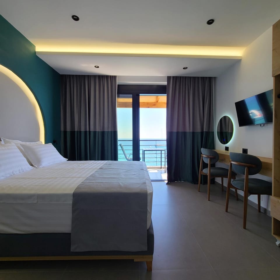 Sunset Boulevard Beach Hotel Bed and Breakfast in Vlorë County, Albania