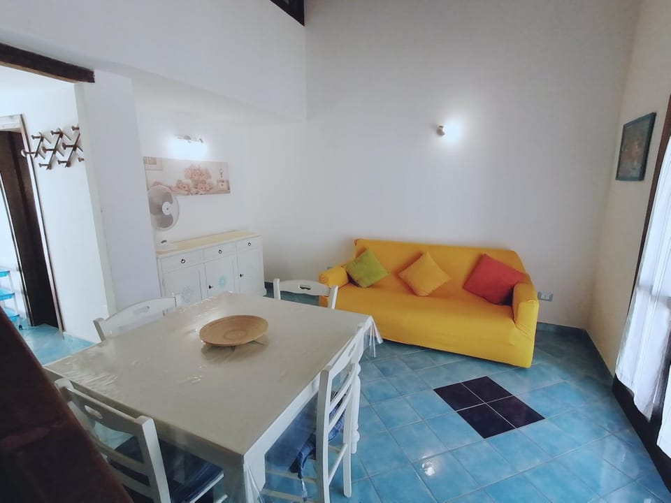 Appartamento centralissimo in San Teodoro House in San Teodoro