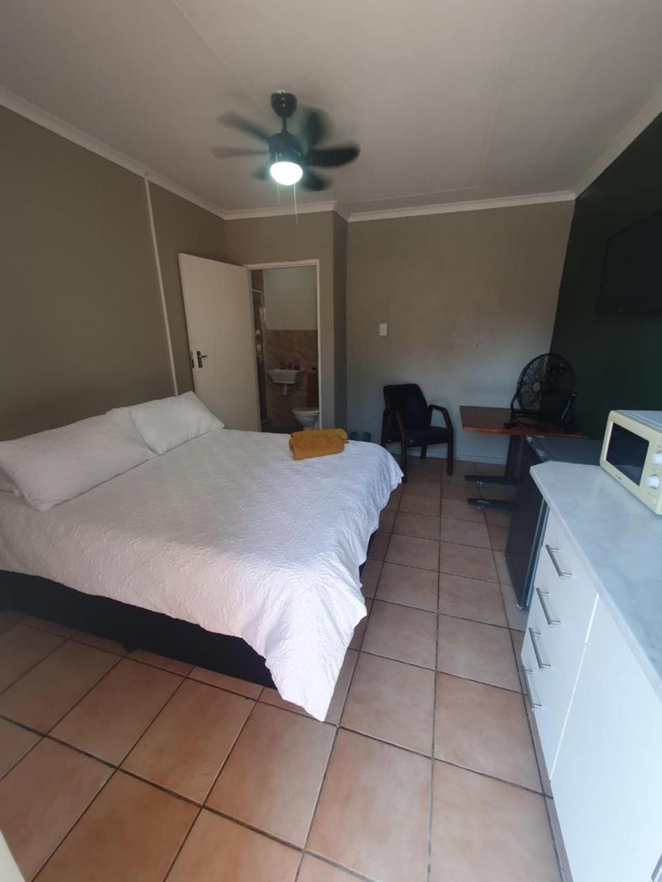 Cornerstone Guest House Bed and Breakfast in South Africa