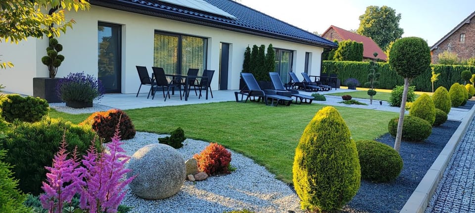 Property building, Garden view