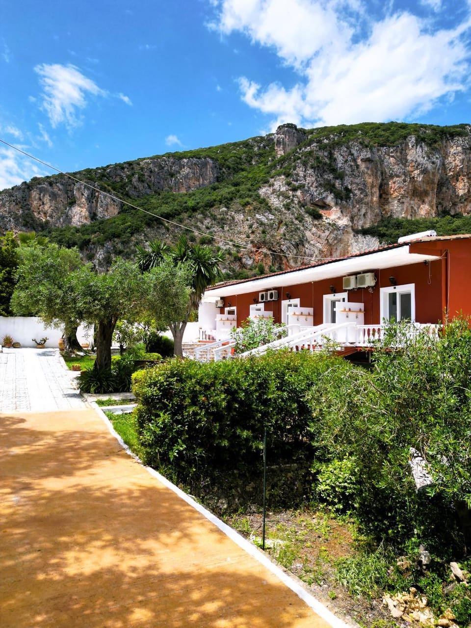 Property building, Mountain view