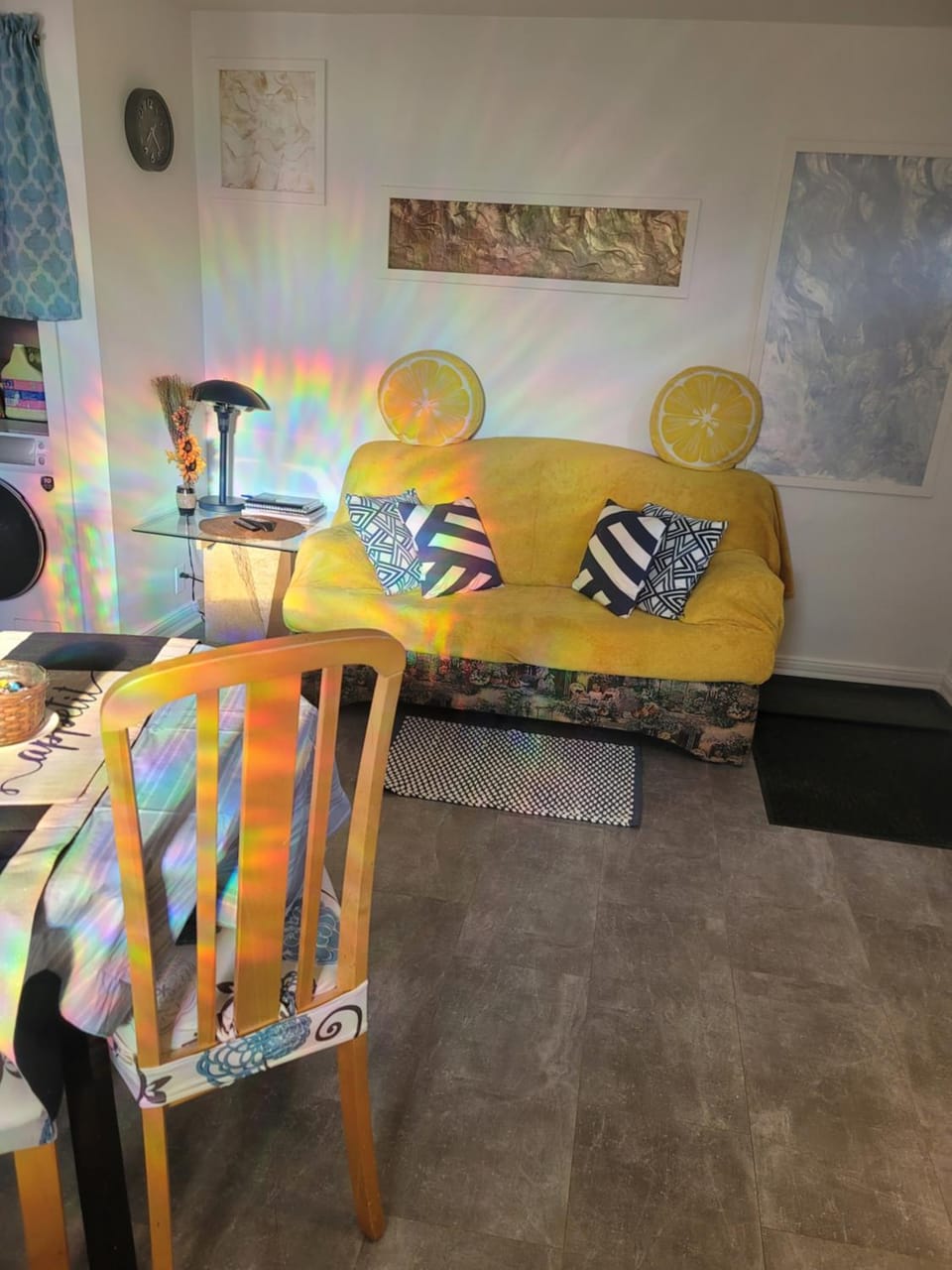 Living room, Seating area