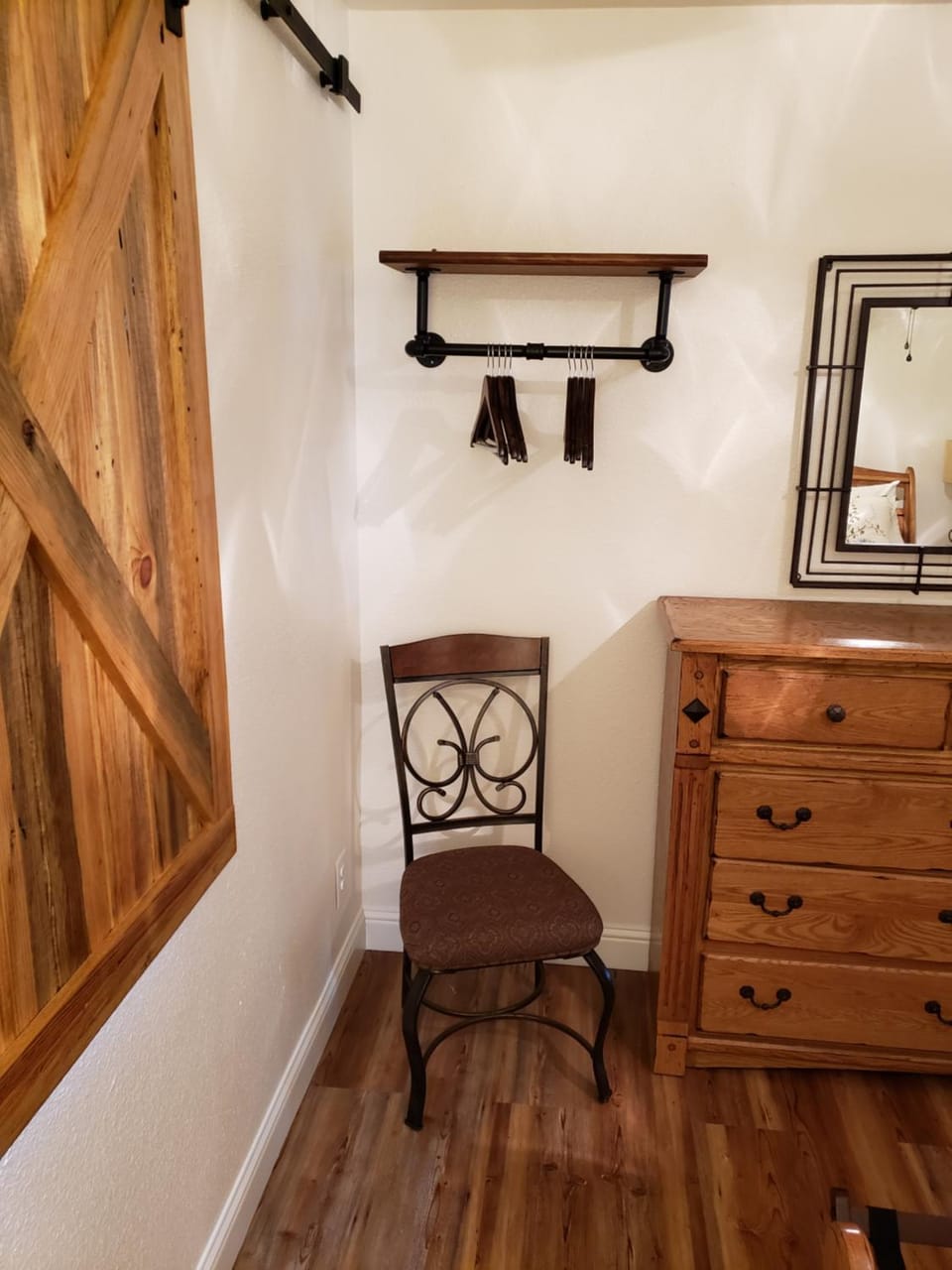 Seating area, Bedroom