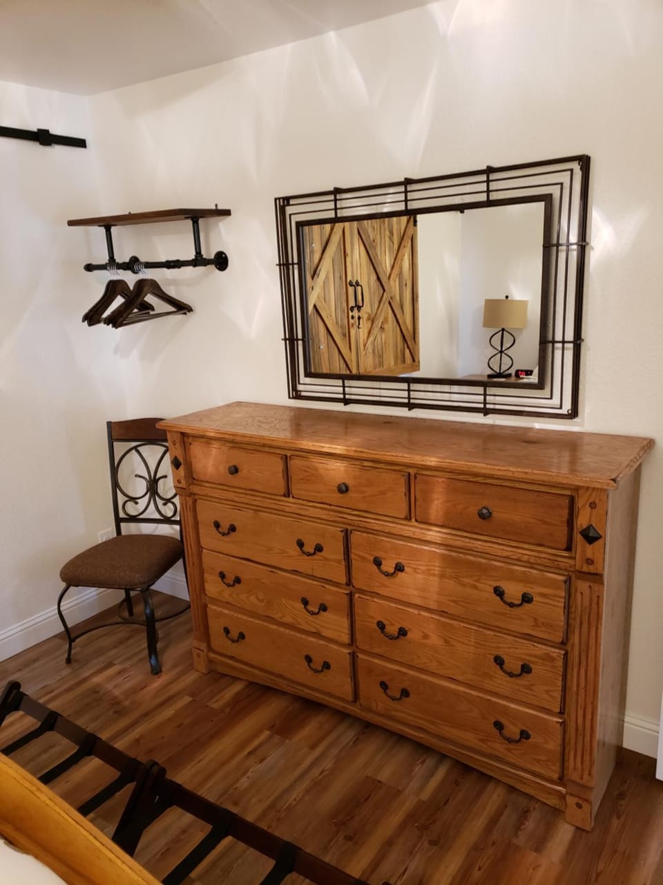 Seating area, Bedroom