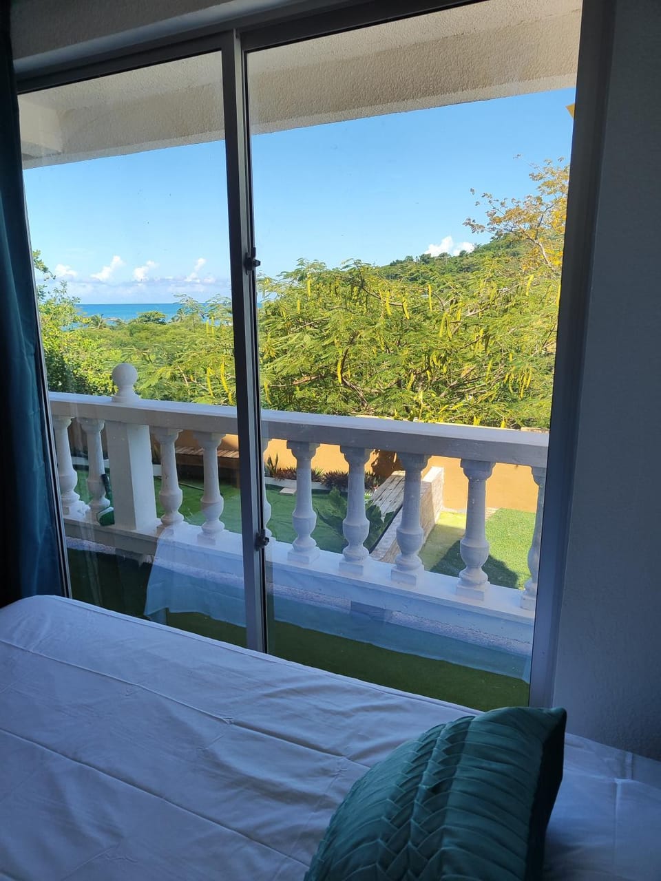 Bed, Day, Natural landscape, View (from property/room), Balcony/Terrace, Sea view