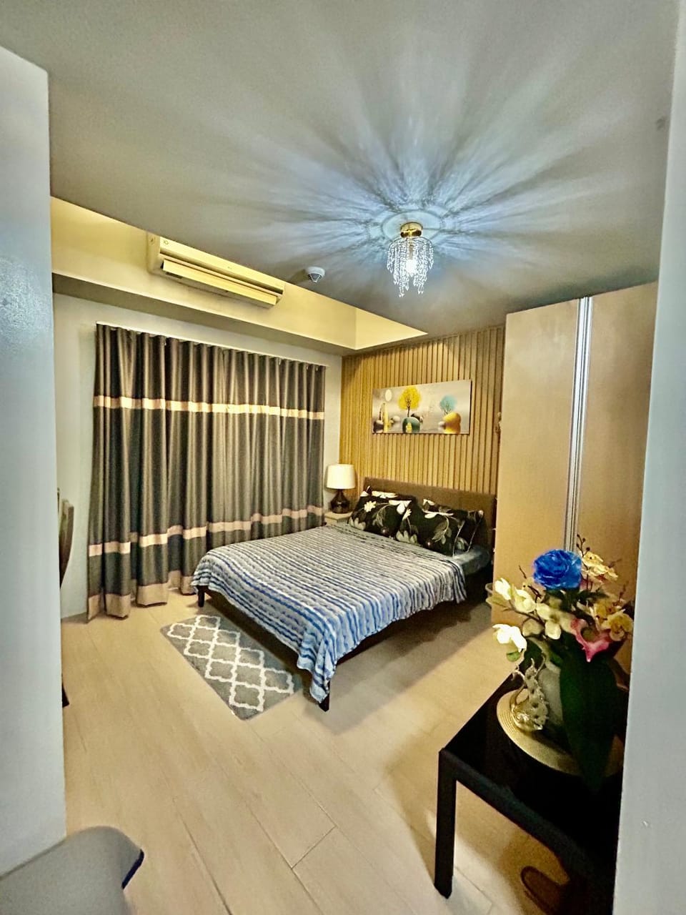 Studio Room Walking Airport, In City Of Newport City Apartment in Pasay