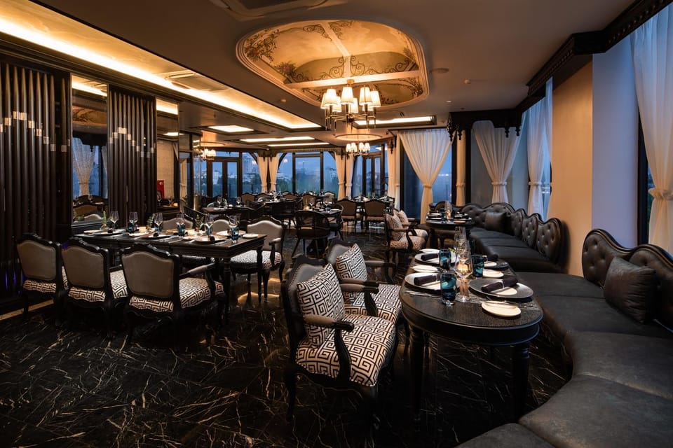 Restaurant/places to eat, Restaurant/places to eat